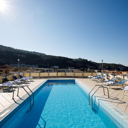 Grand Hotel Cesare Augusto سورينتو المظهر الخارجي الصورة