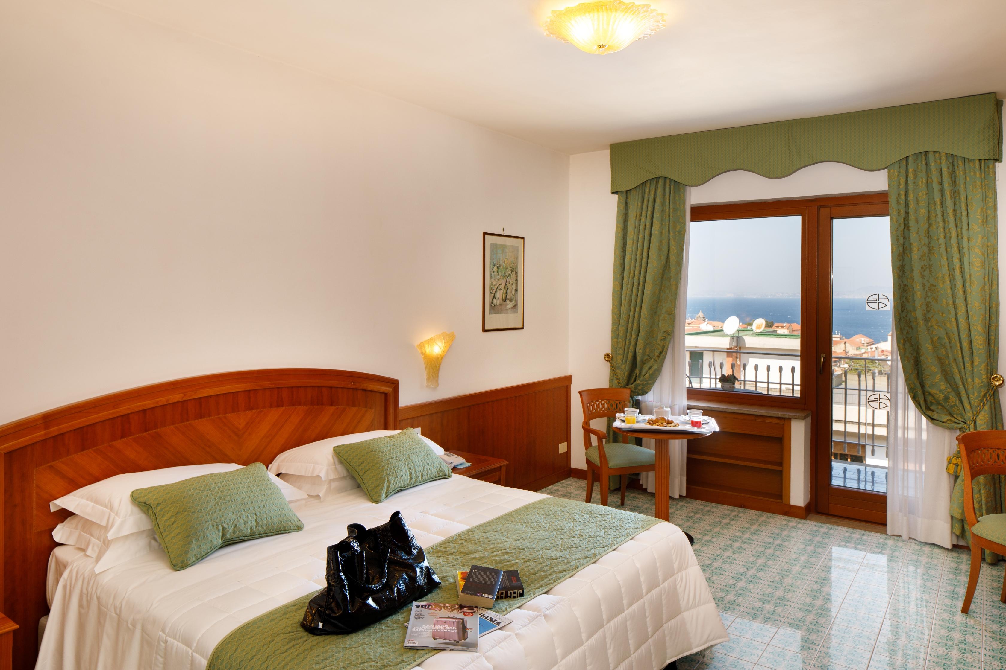 Grand Hotel Cesare Augusto سورينتو المظهر الخارجي الصورة