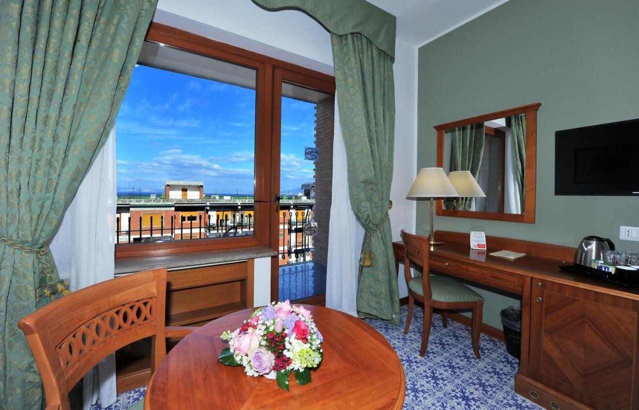 Grand Hotel Cesare Augusto سورينتو المظهر الخارجي الصورة